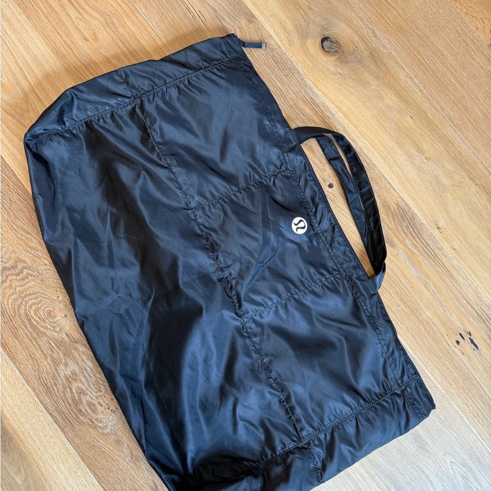 lululemon black large oversized duffle bag